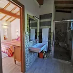 Vila Fornace By Mmega Casella (Umbria)